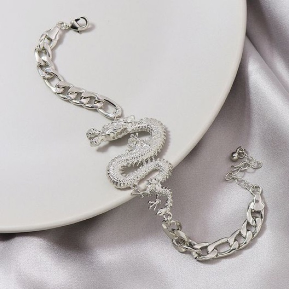 3/$25🦋 Metal Dragon Chain Bracelet Silver